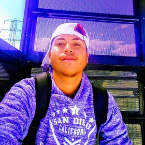 Meet your Posher, Alex